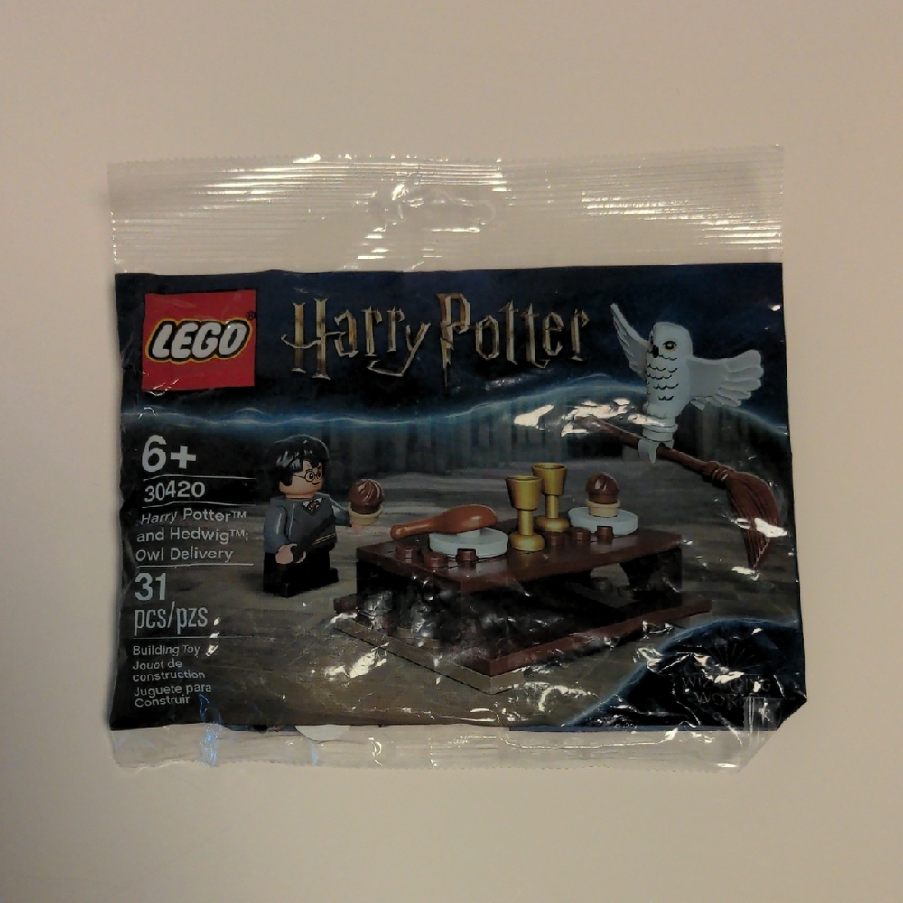 NIB LEGO 30420 Harry Potter And Hedwig: Owl Delivery